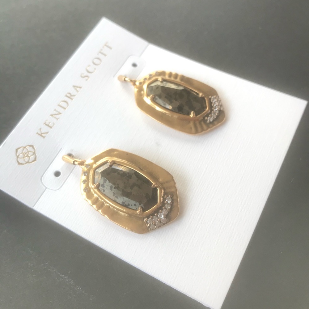 Kendra Scott Vintage Gold Black Pyrite - Picture 2 of 7